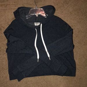 Cropped hoodie